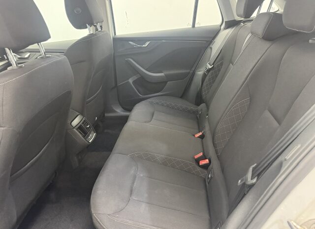 Skoda Scala 1.0TSI Motion lleno