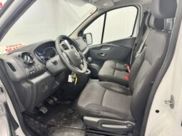 Renault Trafic 2.0DCI lleno
