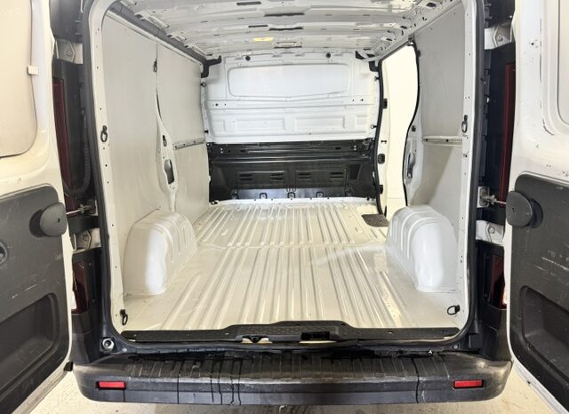 Renault Trafic 2.0DCI lleno