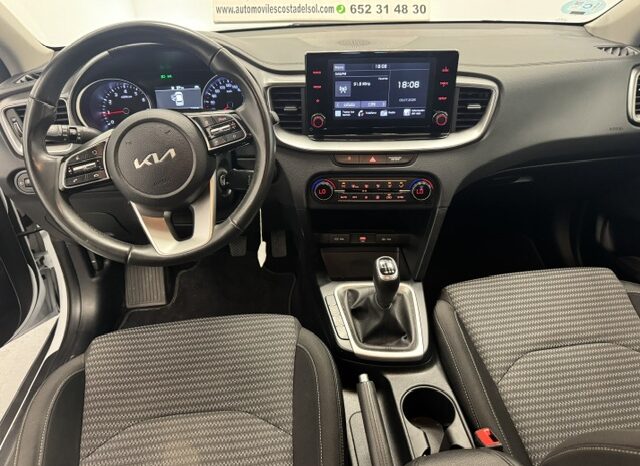 Kia X-Ceed 1.0 T Motion lleno