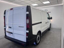 Renault Trafic L1H1 2.0DCI lleno