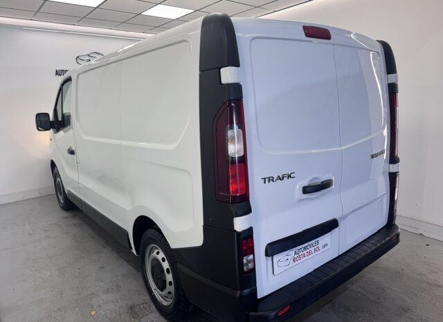 Renault Trafic L1H1 2.0DCI lleno