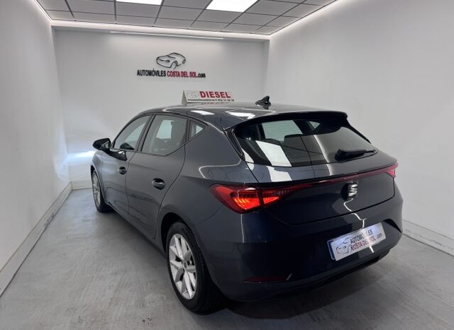 Seat Leon 2.0TDI Referent lleno